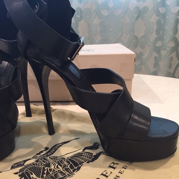 💯AUTHENTIC BURBERRY army 130 platform sandals - Picture 2 of 4